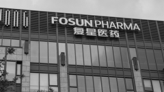 重仓股面貌依旧成长系老将邬传雁处变不惊强调企业长期价值创造能力